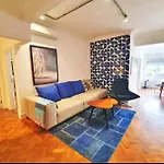 Luxury Close To The Beach