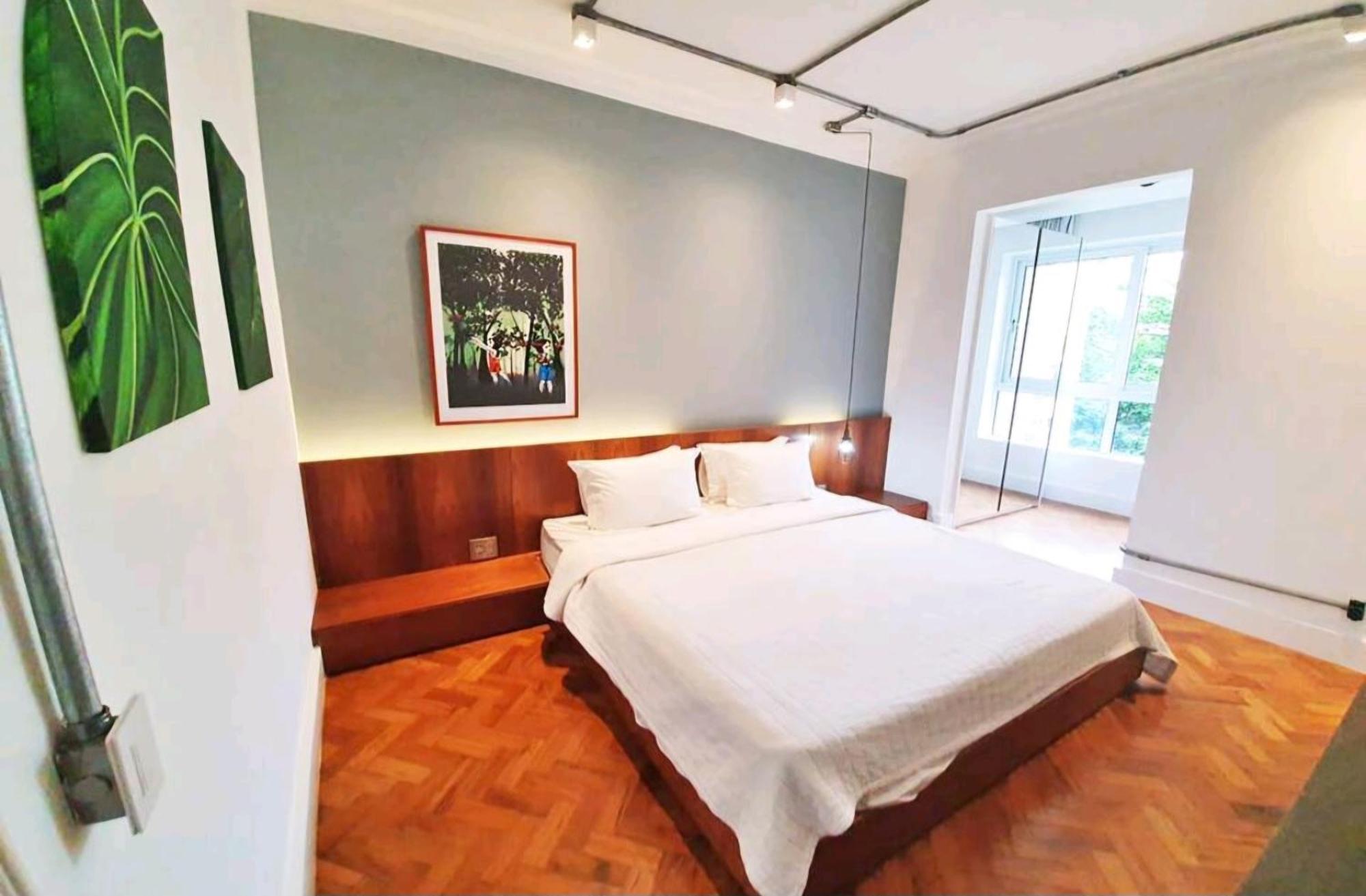 Luxury Close To The *